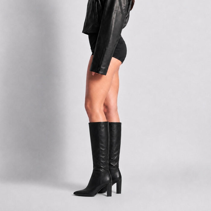 Lya — Bottes Hautes Noires