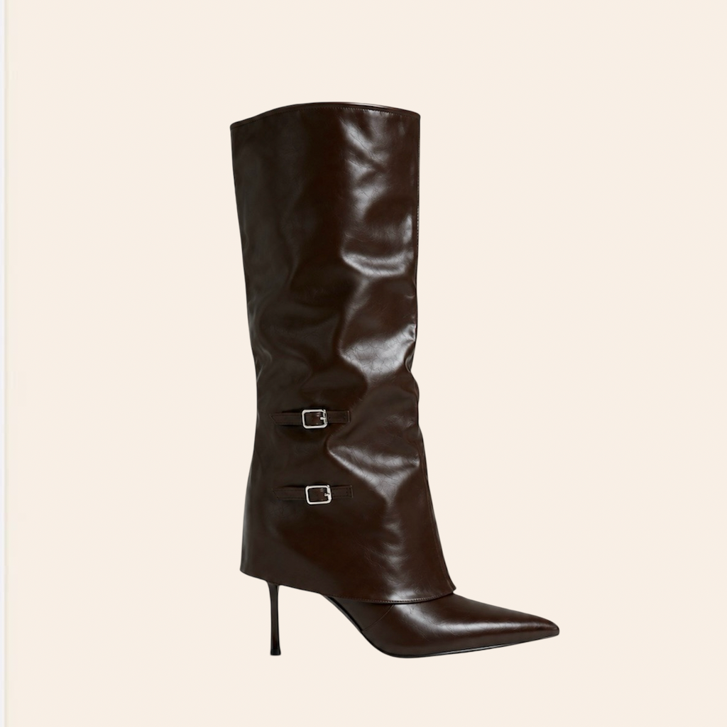 Elvira — Bottes Hautes à Talons et Boucles