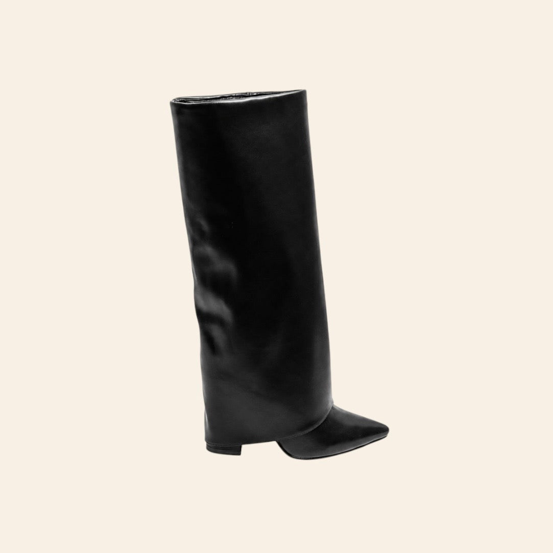 Velissa — Bottes Hautes Minimalistes à Bout Pointu